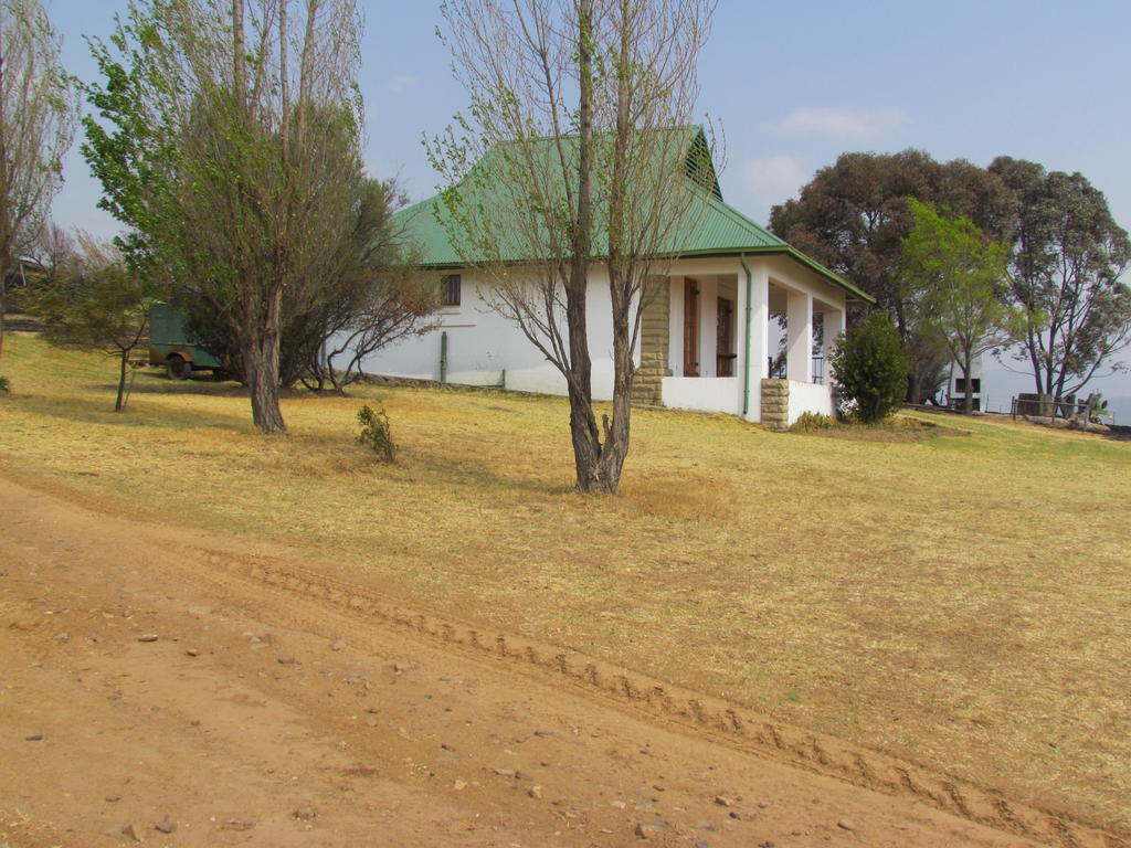 Pumula Guest Farm Villa Fouriesburg Kültér fotó