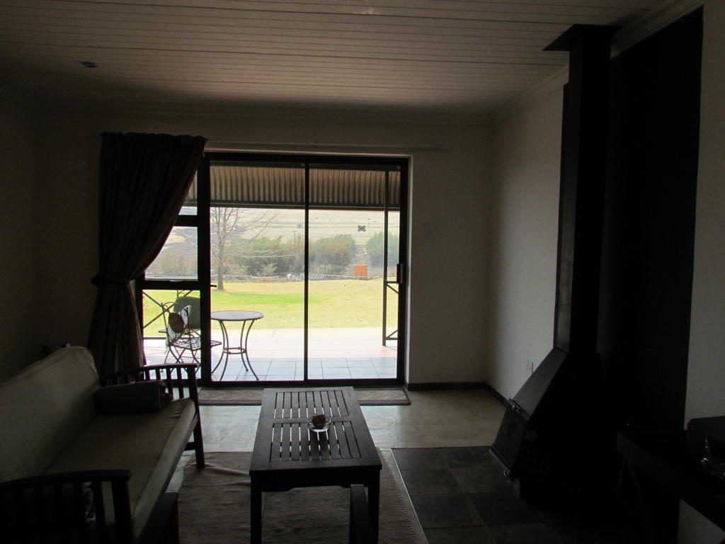 Pumula Guest Farm Villa Fouriesburg Kültér fotó
